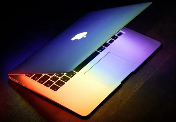 Apple pode estar trabalhando em MacBooks com tela touchscreen