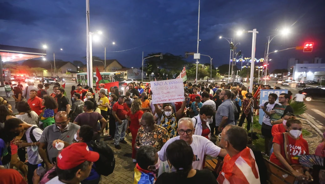 Ato em defesa de democracia