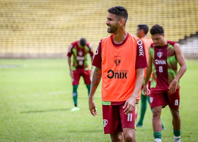 Augusto durante o treino recreativo do Fluminense Pi