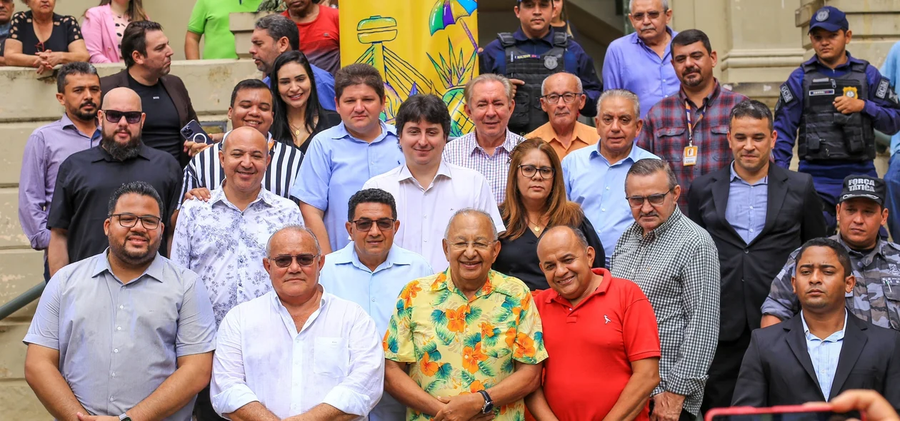 Autoridades presentes no lançamento do Carnaval 2023