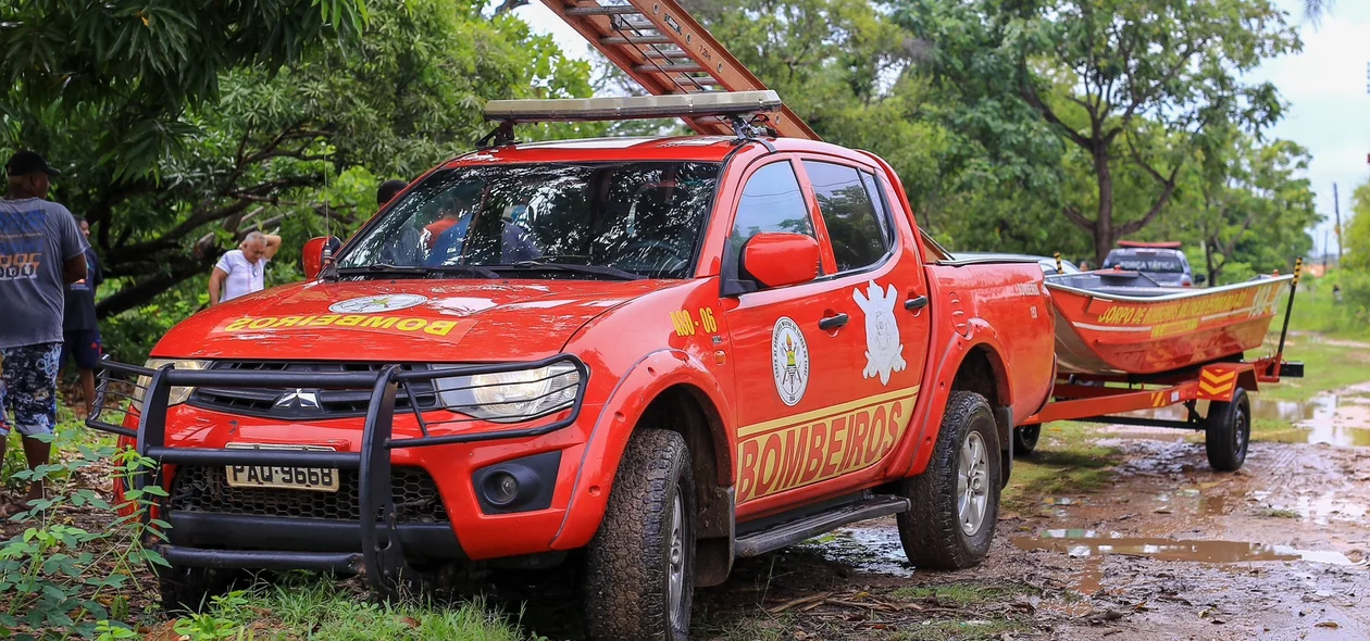 Bombeiros foram acionados