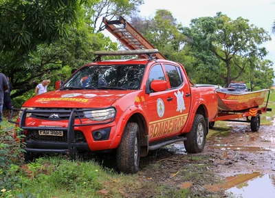 Bombeiros foram acionados