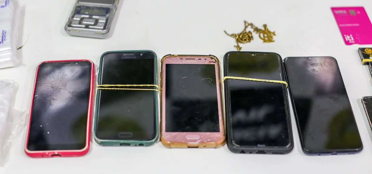 Celulares apreendidos