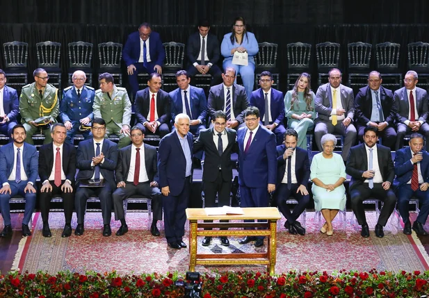 Cerimônia de posse dos secretários do Governo Rafael