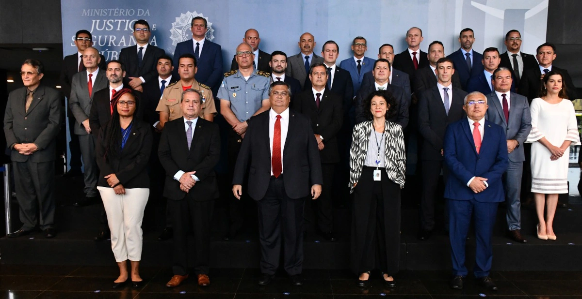 Chico Lucas em reunião com ministro e demais secretários de Segurança