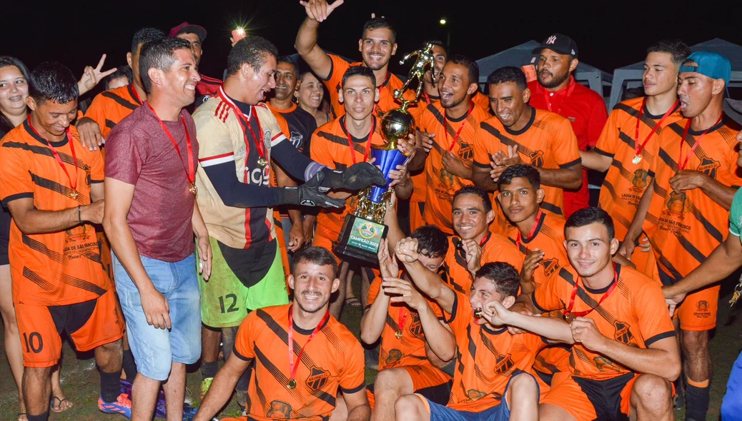 Copa cidade em Lagoa de São Francisco.