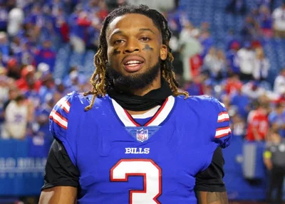Damar Hamlin, safety do Bills, sofre parada cardíaca durante jogo