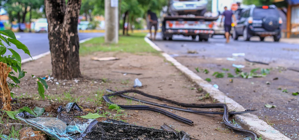 Destroços do veículo