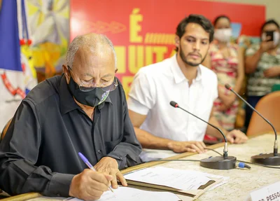 Dr. Pessoa autoriza reforma da praça de alimentação do Shopping da Cidade