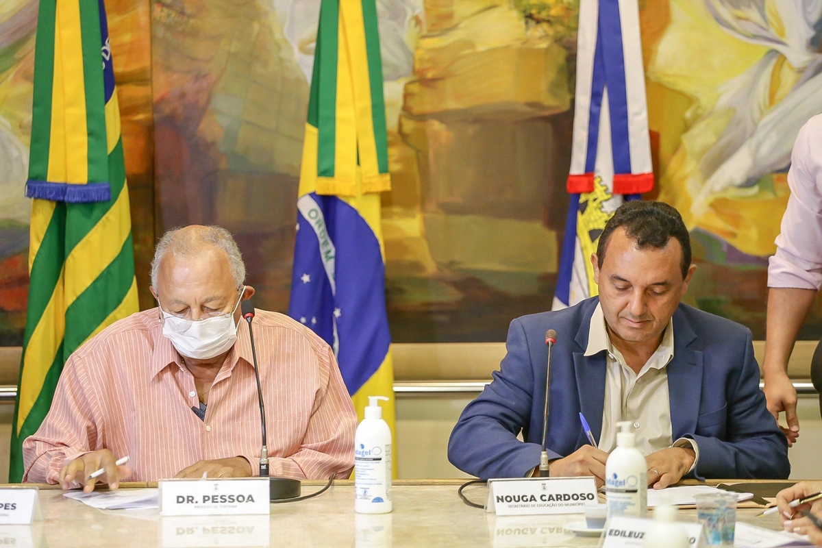 Dr. Pessoa e Nouga Cardoso