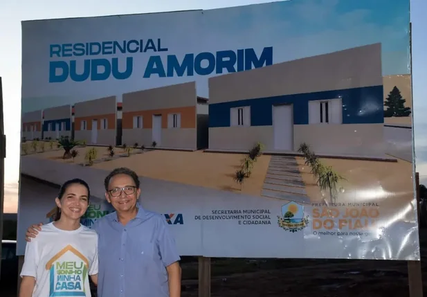 Ednei Amorim autoriza ordem de serviço para construção de casas populares