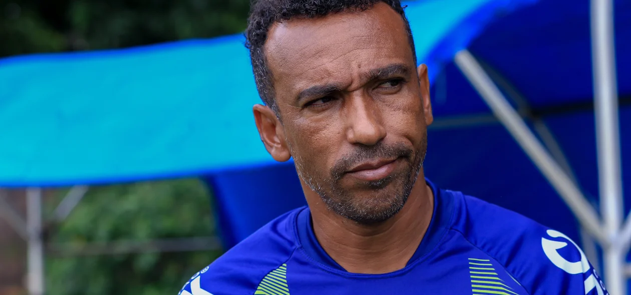 Eduardo, técnico do Fluminense-PI