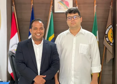 Enzo Samuel e secretário Chico Lucas