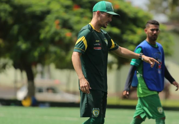 Felipe Sousa, técnico do Picos
