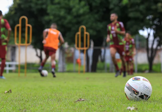 Fluminense-PI e River se enfrentam pela quinta rodada do Piauiense, no estádio Albertão, às 15h45.