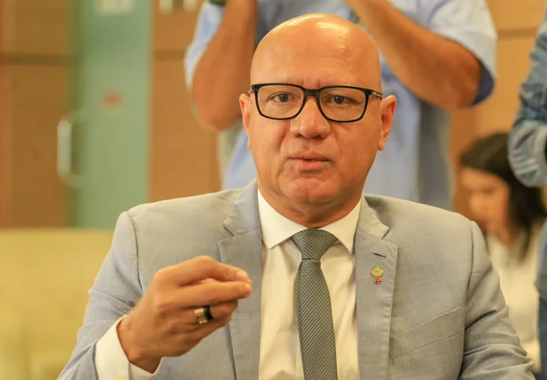 Franzé Silva em visita de cortesia à Câmara Municipal de Teresina