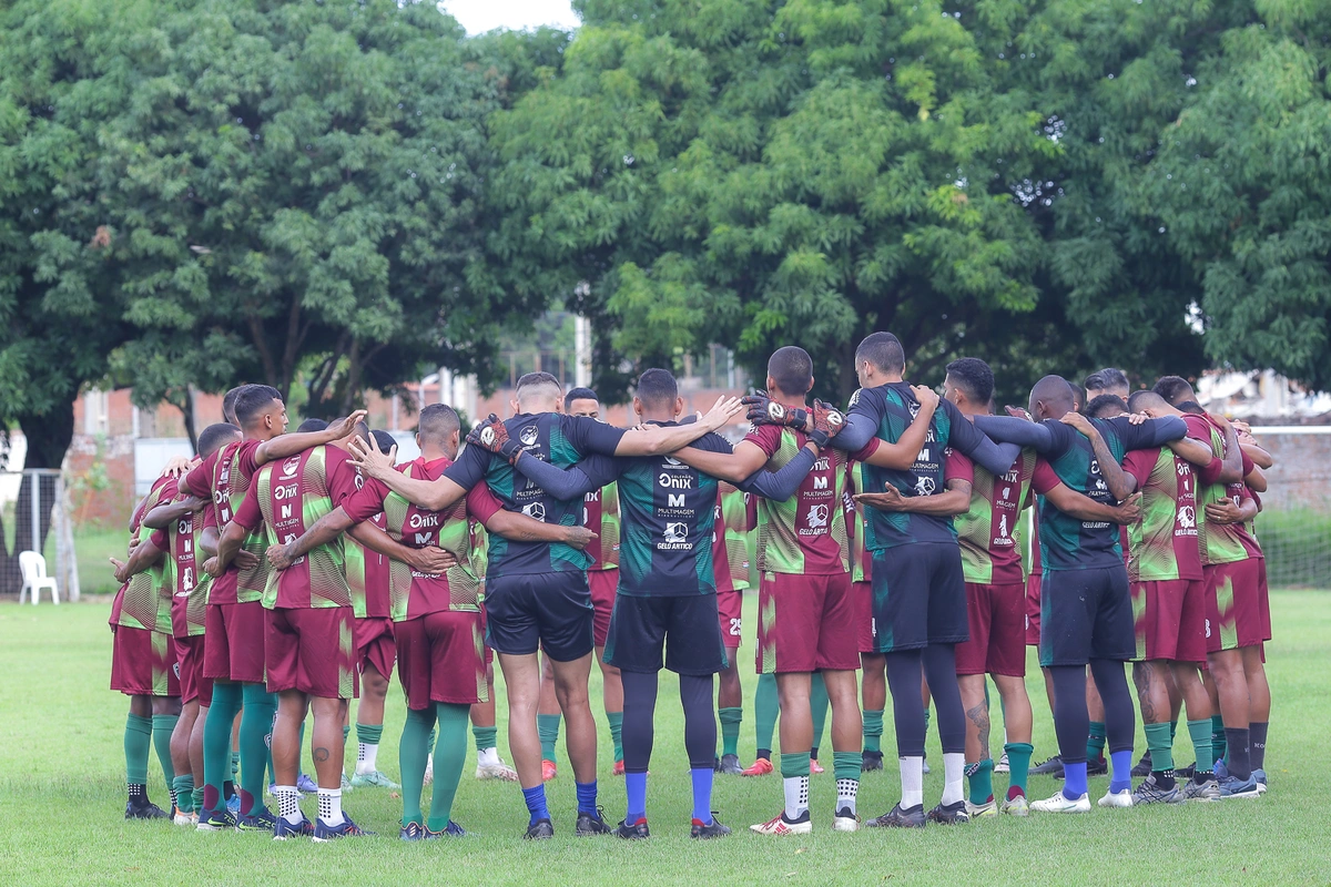 Jogadores do Fluminense do Piauí
