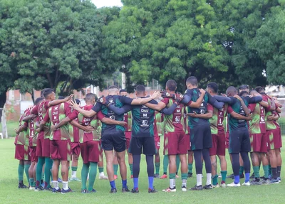 Jogadores do Fluminense do Piauí