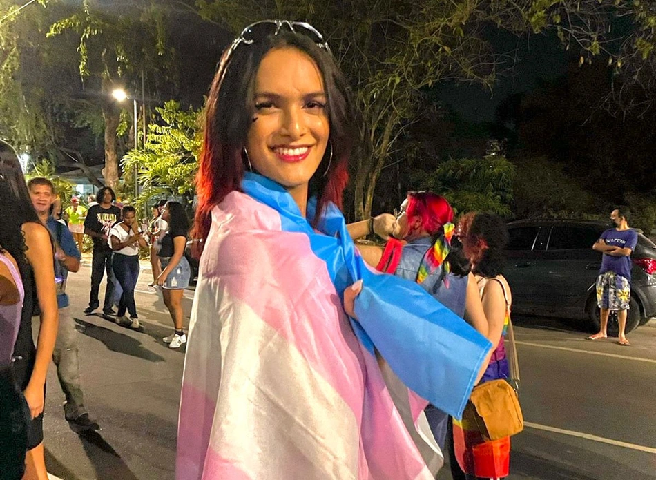 Leona da Matta, mulher trans