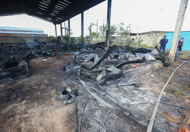 Local onde o incêndio atingiu e ficou destruído
