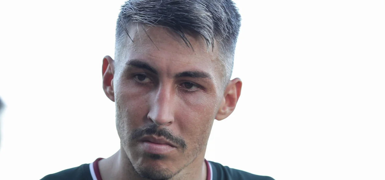 Lucão, zagueiro do Fluminense-PI