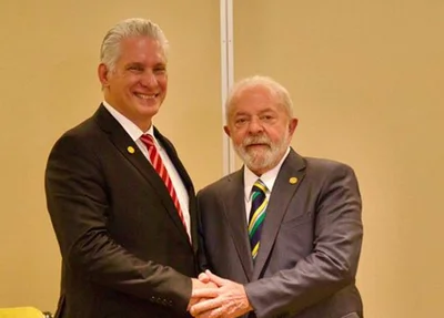 Lula e Miguel Díaz-Canel se encontram na Argentina