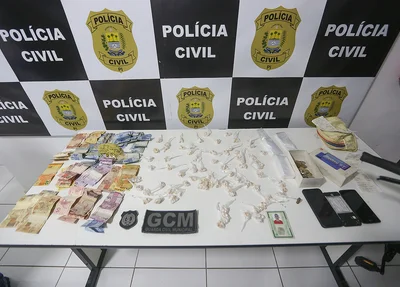 Material apreendido com o acusado no Dirceu