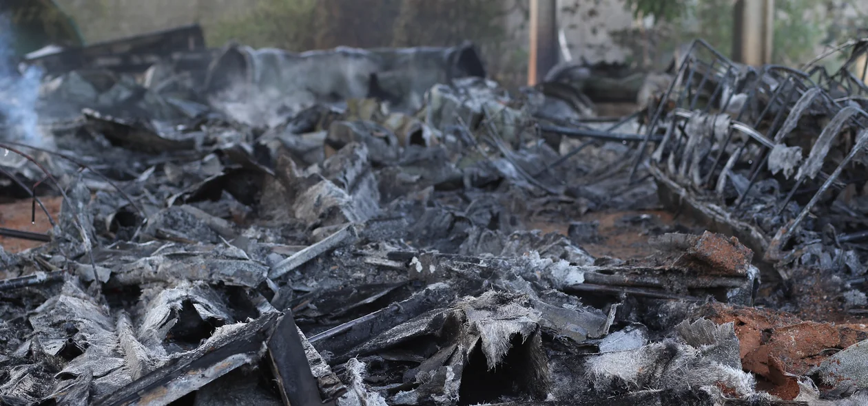 Material ficou destruído
