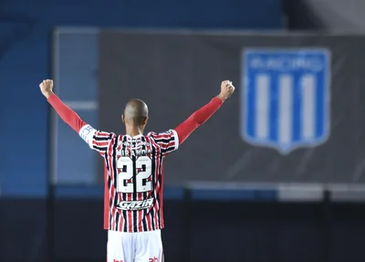 Miranda, ex-zagueiro do São Paulo