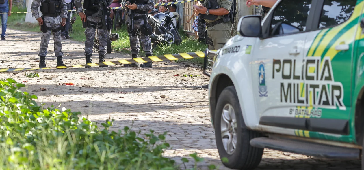 Polícia militar isolou a área