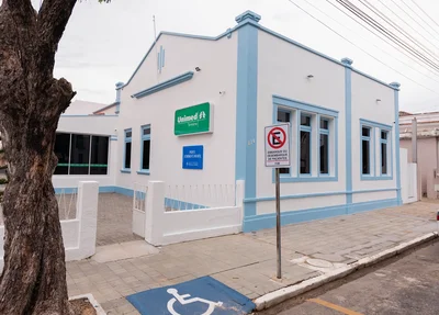 Prédio da Unimed em Parnaíba