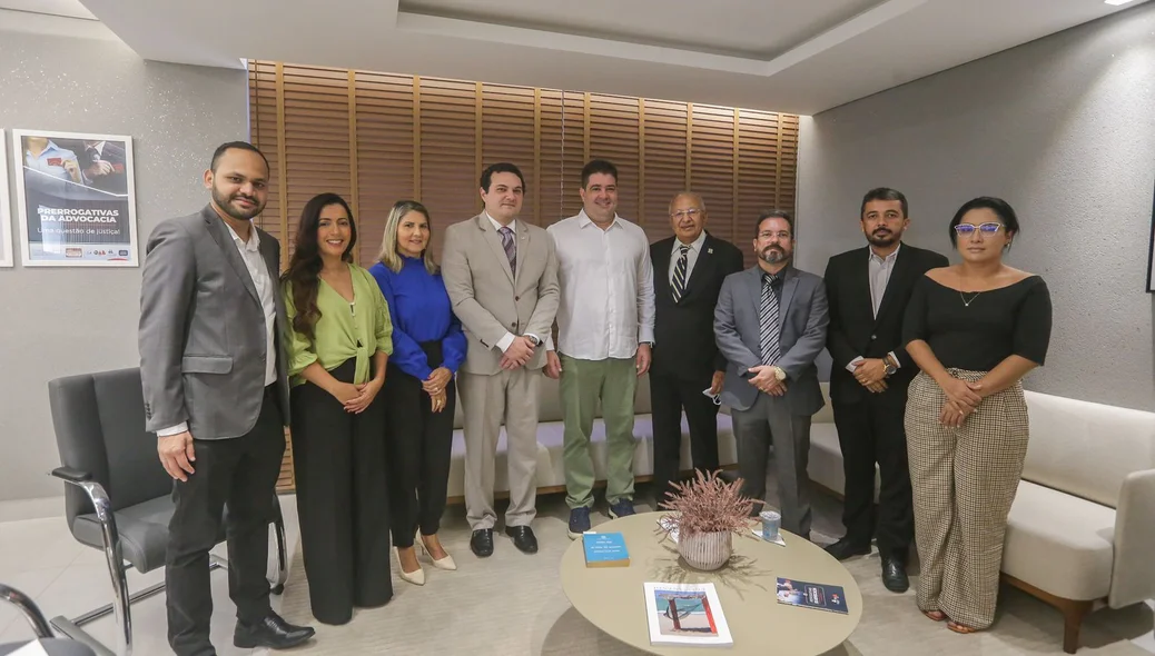 Prefeito Dr. Pessoa em visita ao Presidente da OAB-PI, Celso Barros