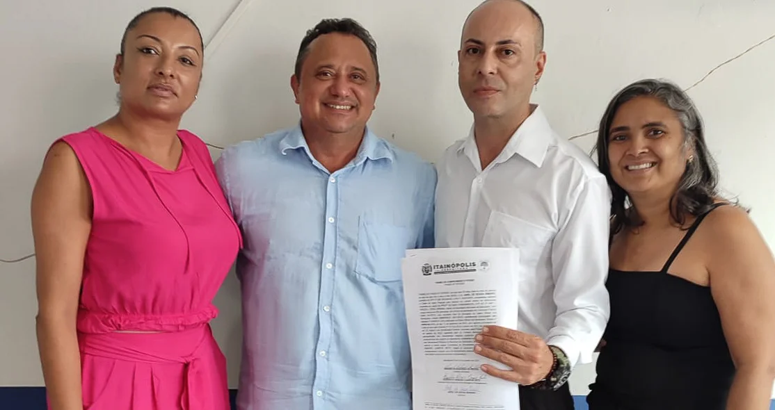 Prefeitura de Itainópolis da posse a novos servidores