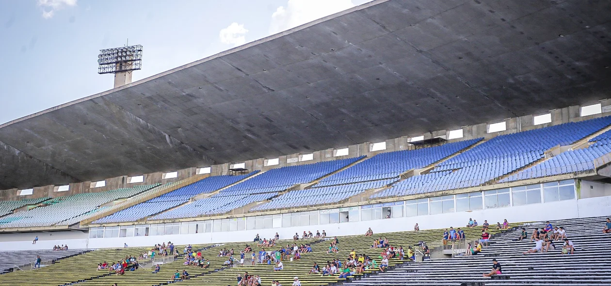 Público presente no Albertão