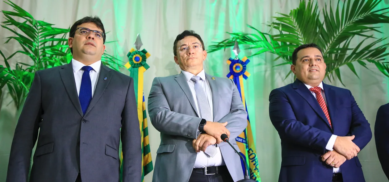 Rafael Fonteles ao lado de Paulo César e Toninho de Caridade
