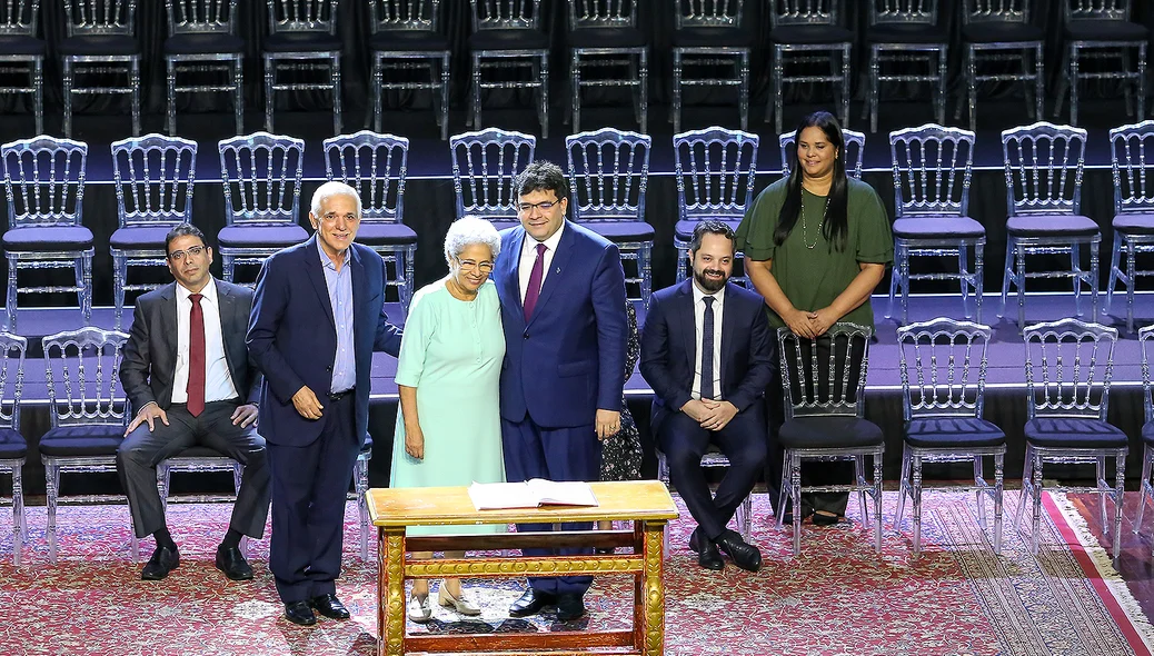 Regina Sousa na posse