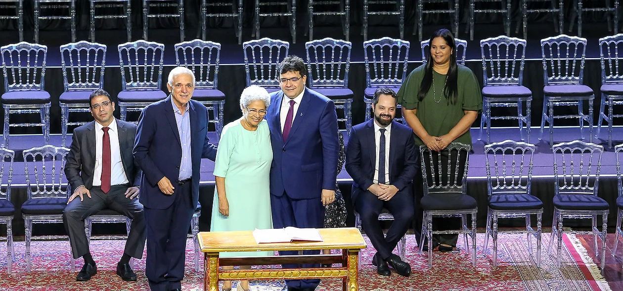 Regina Sousa na posse