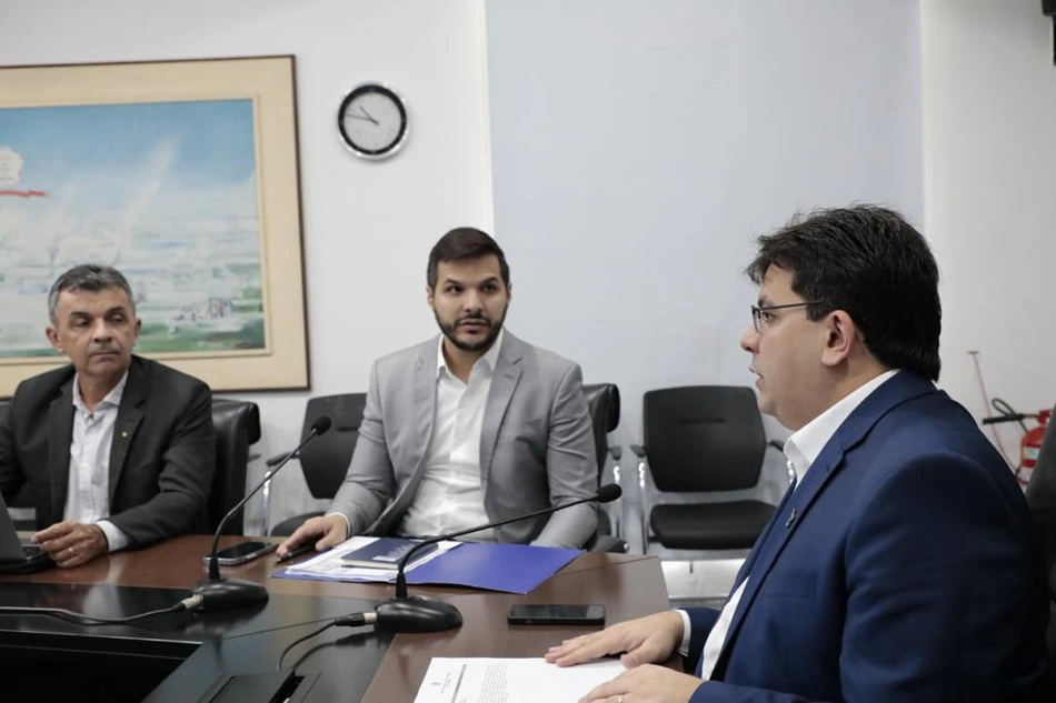 Reunião com equipe da Educação