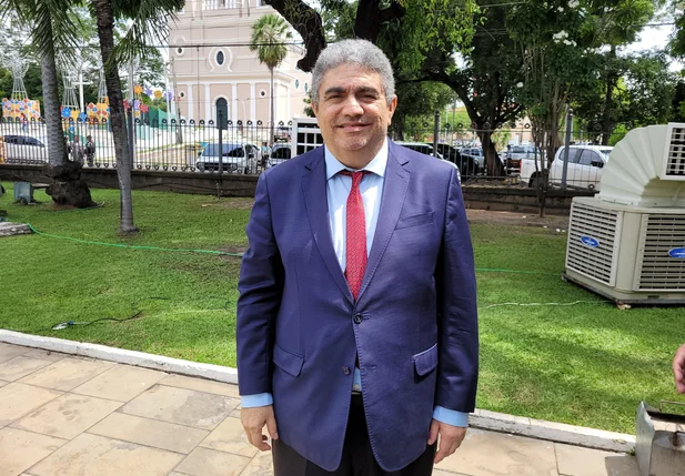 Secretário de Saúde, Antonio Luiz Soares