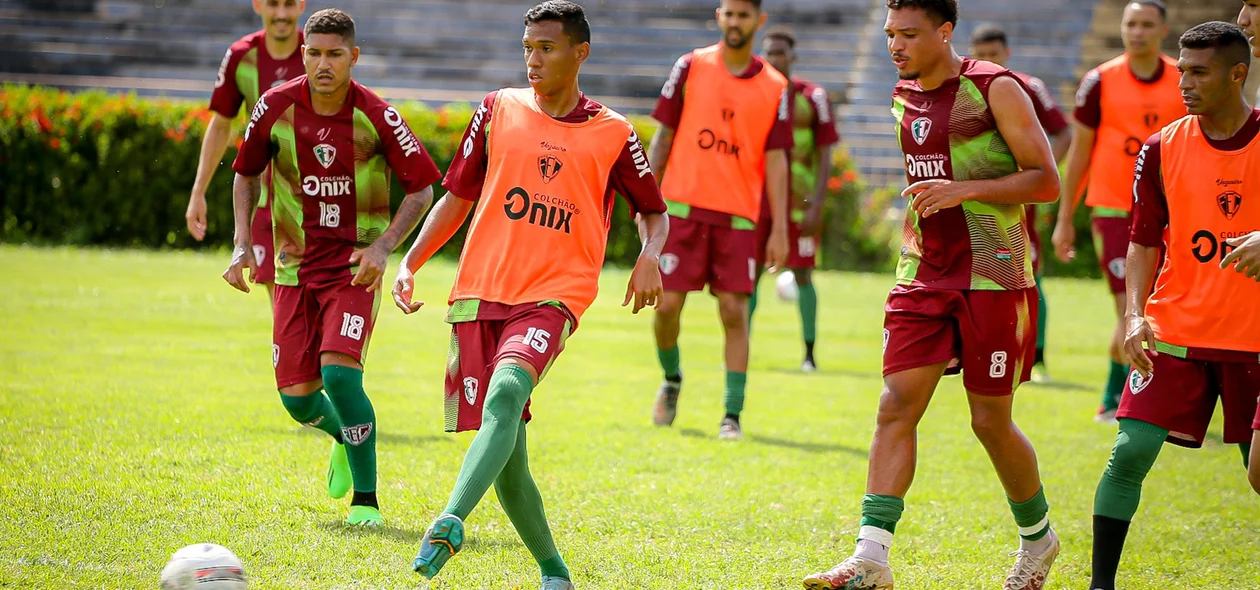 Treino coletivo do Fluminense Pi