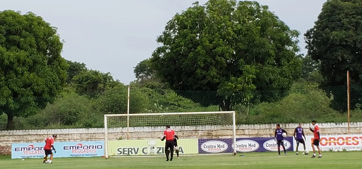 Treino de goleiros do River