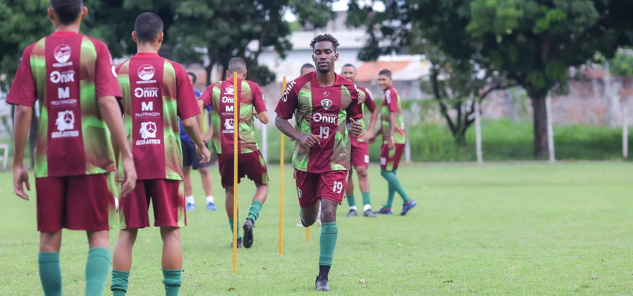 Treino físico para os atletas
