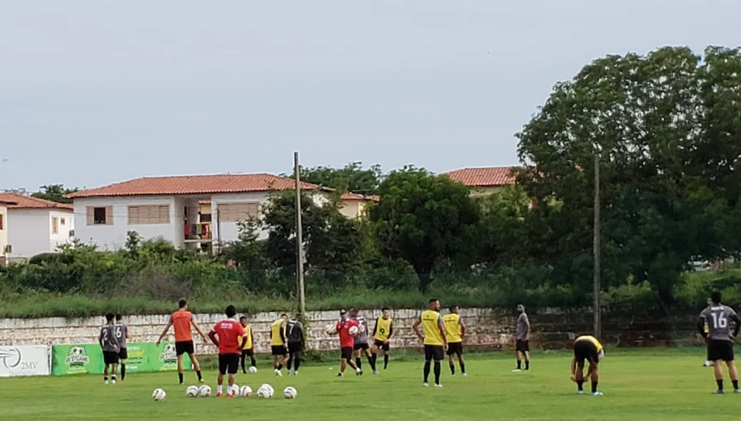 Último treino antes do amistoso contra o Maranhão