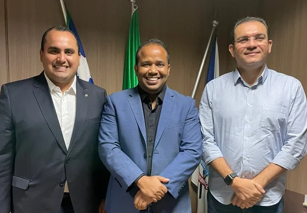 Vereadores discutem com Georgiano Neto saúde pública de Teresina