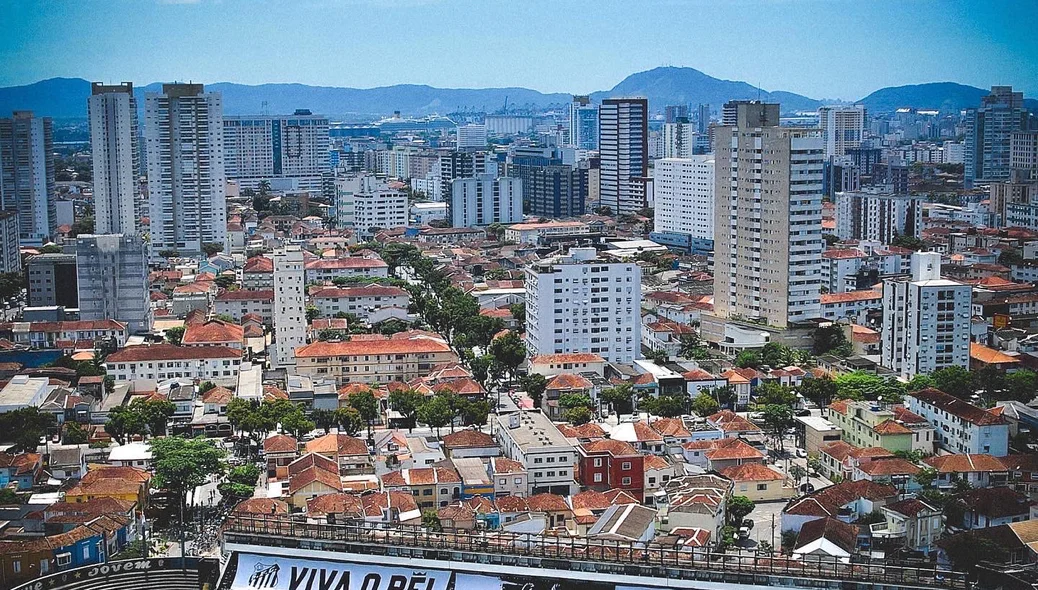 Vila Belmiro presta últimas homenagens ao Rei do Futebol