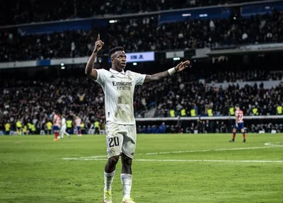Vini Jr marcou último gol na vitória do Real Madrid por 3 a 1 em cima do Atlético