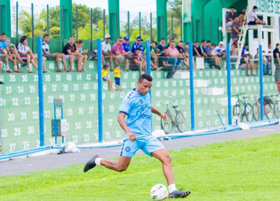 Zagueiro Gilmar Bahia na preparação do Parnahyba