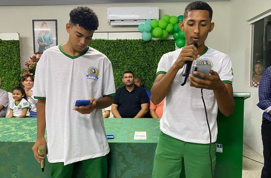 A escola fica localizada na comunidade Mundo Novo dos Amorins