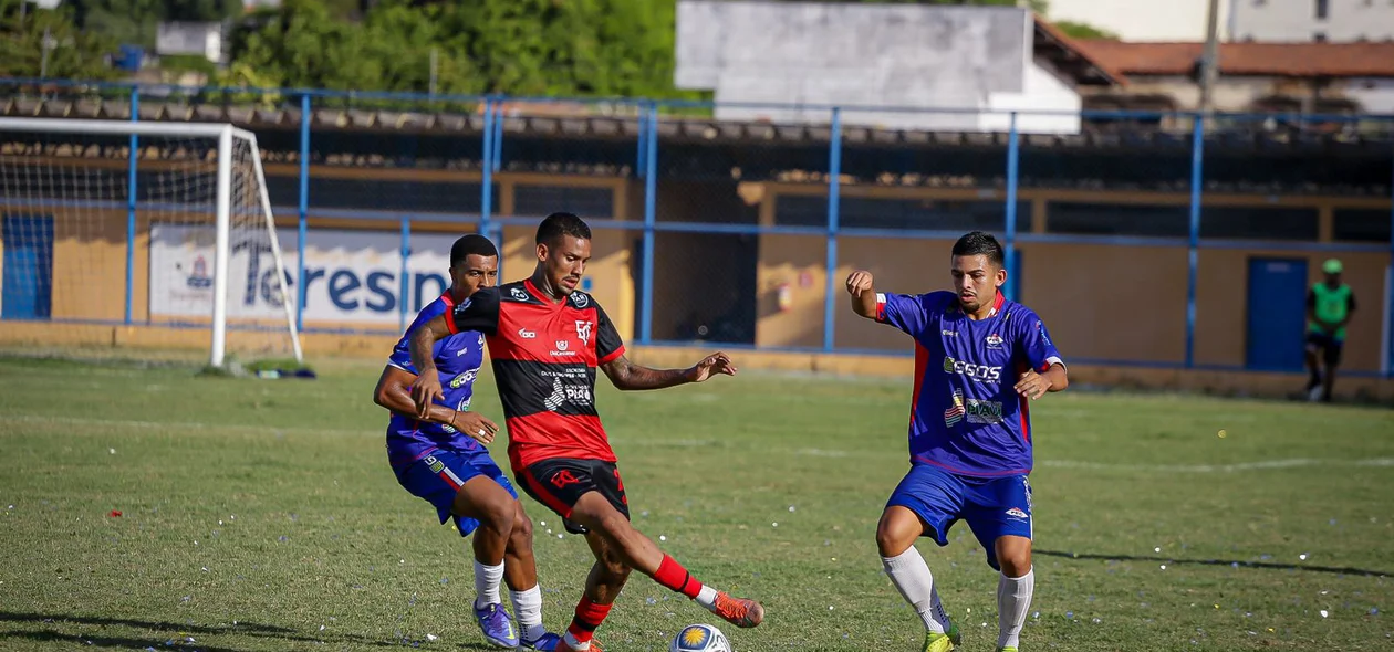 A partida terminou 2 a 0 para o Piauí