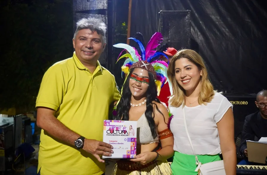A população teve a oportunidade de expressar a fé pela padroeira do município.